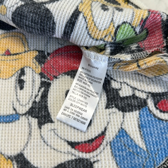 Disney Characters Waffle Knit Long Sleeve Scoop Neck T-shirt Size Medium (8-10) - Picture 6 of 7